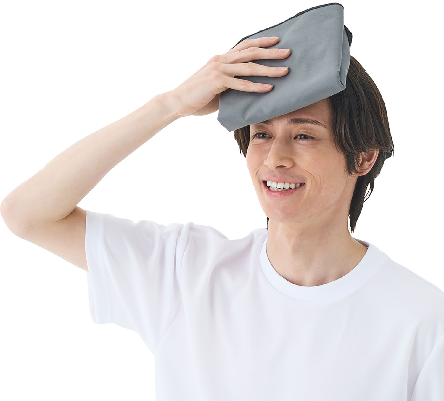 グレー